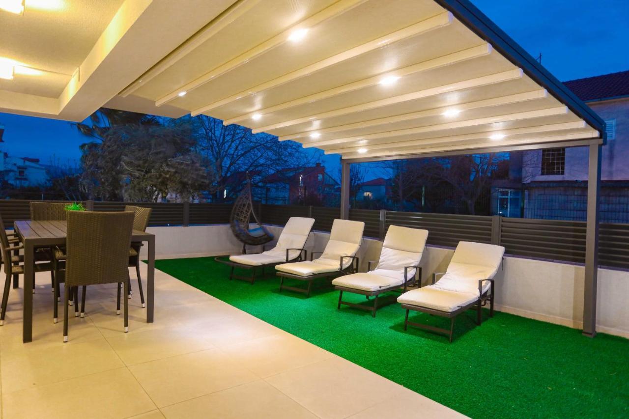 Villa Castelli, Apartment With Pool, Каштела Екстер'єр фото