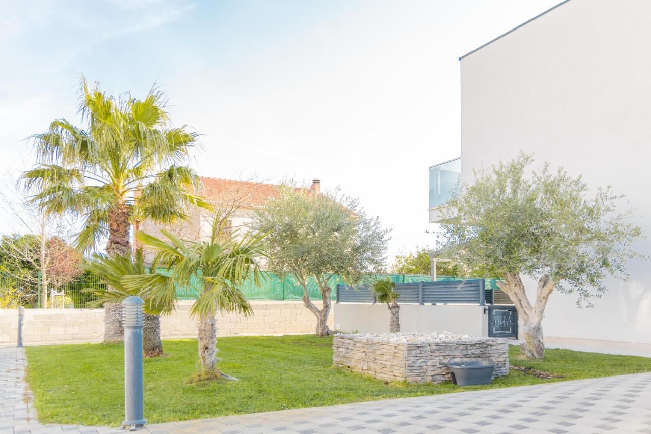 Villa Castelli, Apartment With Pool, Каштела Екстер'єр фото